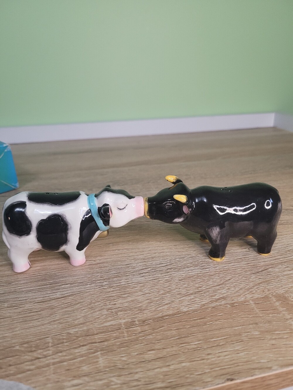 Cow And Bull Magnetic Kissing Salt And Pepper Shakers